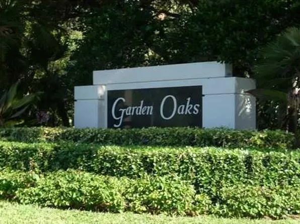 4121 Old Oak Drive, Palm Beach Gardens, FL 33410