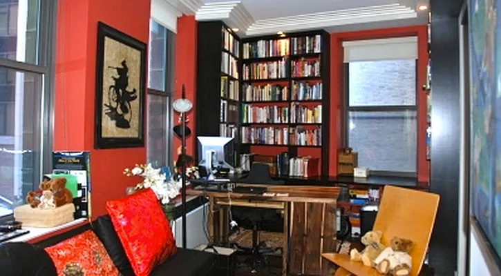 Rented by R New York | media 24