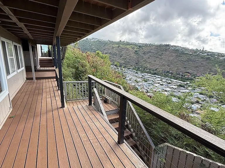 1627 Paula Drive — Photo 38