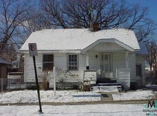 135 W Pingree Ave, Pontiac, MI 48342