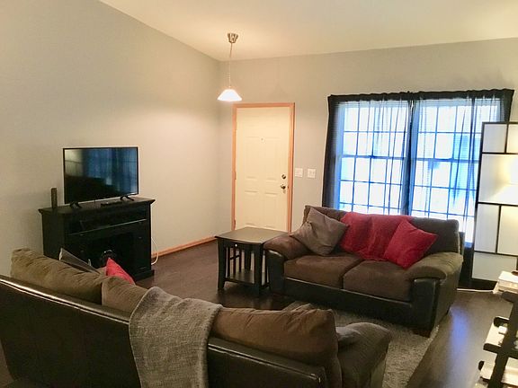 2nd image of 1020 Chovan Dr #1020