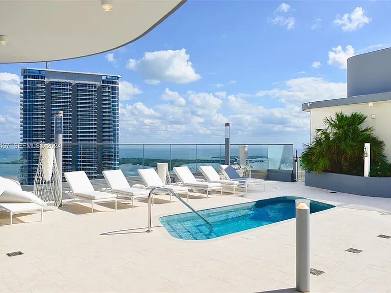 1000 Brickell Plz #1300 — Photo 7
