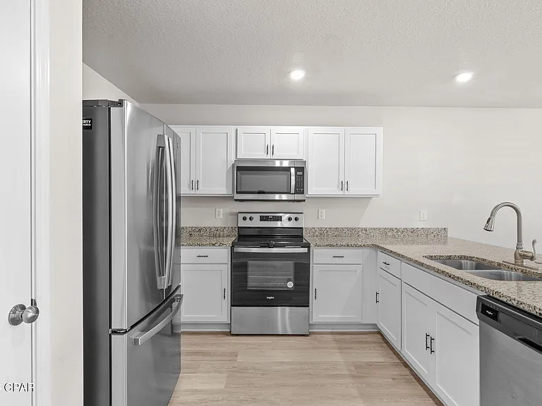 5545 Lexa Ln — Photo 16