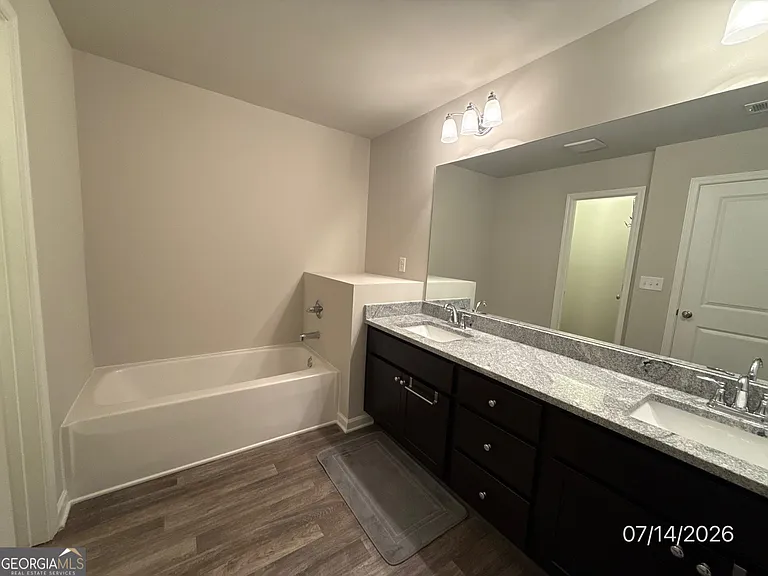 428-428 Mulberry Row SE — Photo 11