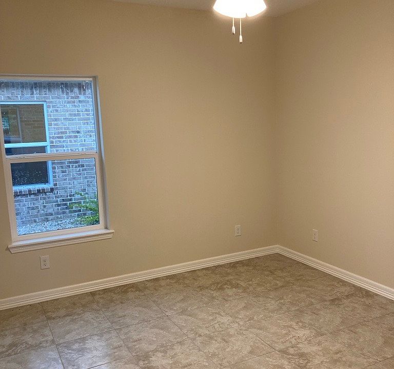 1st image of 2816 Brown St #B