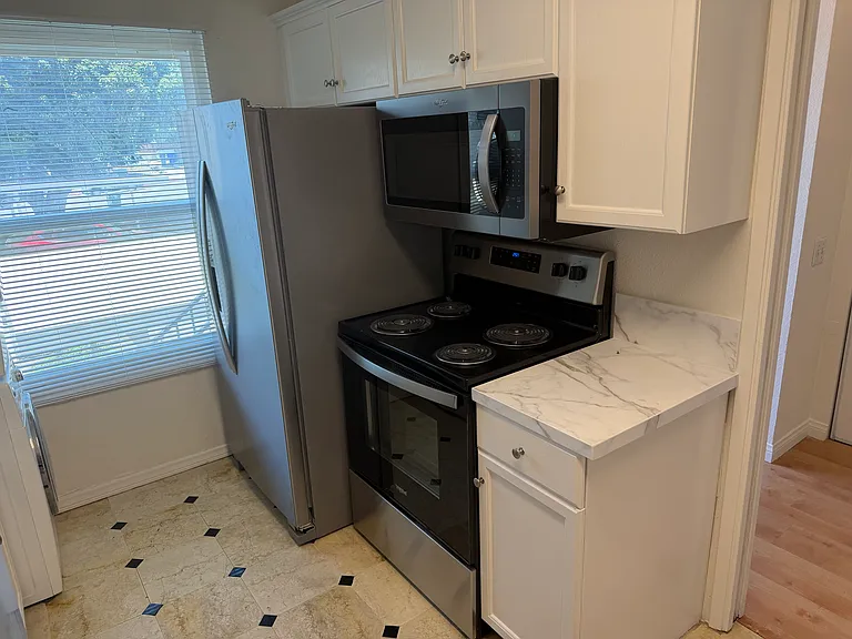 4624 W Point Loma Blvd #9 — Photo 6