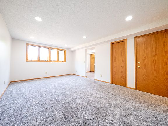 3rd image of 2837 County Road H2