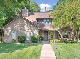 1296 29th Ave NW, New Brighton, MN 55112