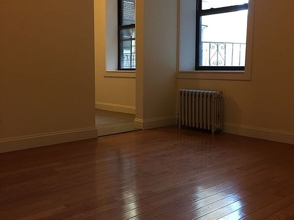 3rd image of 4308 40th St APT 2B