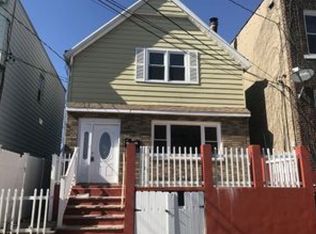 15 Chase Ct #1, Bayonne, NJ 07002