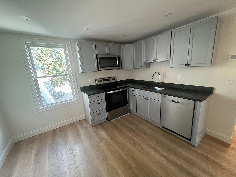 Kitchen - Appliances