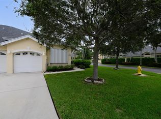 4139 NE Moon River Cir, Jensen Beach, FL 34957