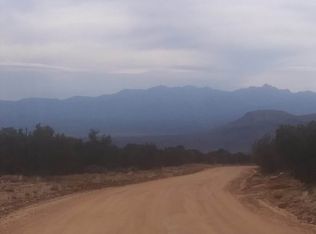 2953 N Manlick Ranch Rd, Kingman, AZ 86401