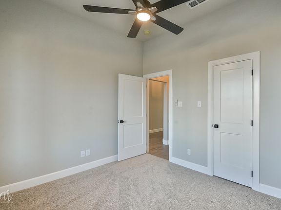 4th image of 4002 Hope Dr #8UTDTQ