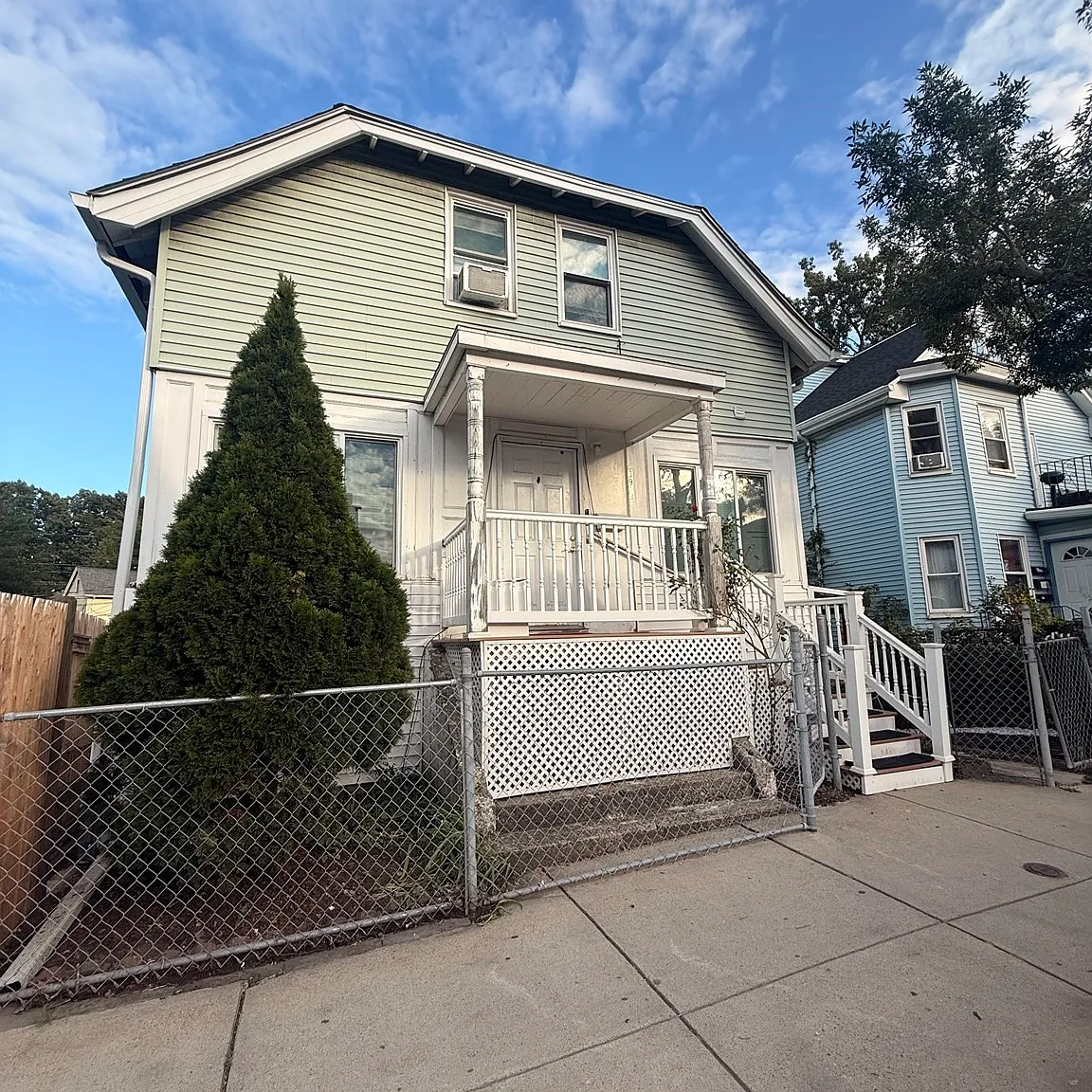 1 bed, 1.0 bath, 500 sqft, $2,000 — Photo 1