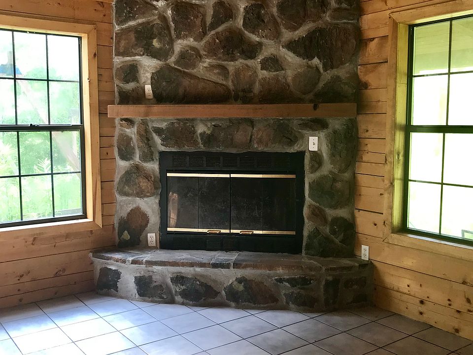 2nd image of 9071 Westbend