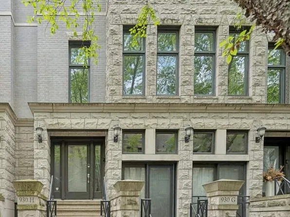 930 N Clark St Unit H, Chicago, IL 60610