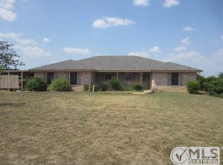 877 Spring Creek Ln, Copperas Cove, TX 76522