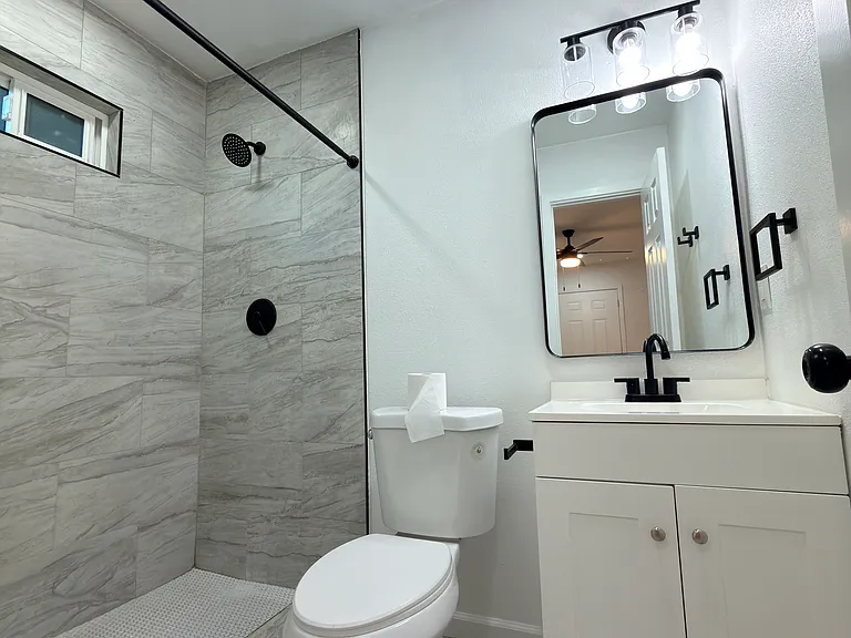 1016 Cedar Brk — Photo 12