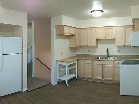 3rd image of 1321 Buena Vista Dr