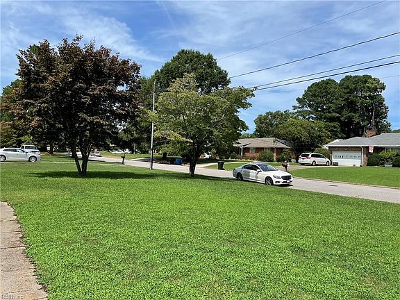 Front yard looking down the street to your left