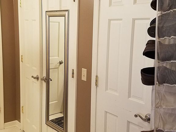 3rd image of 3802 Dudley Dr