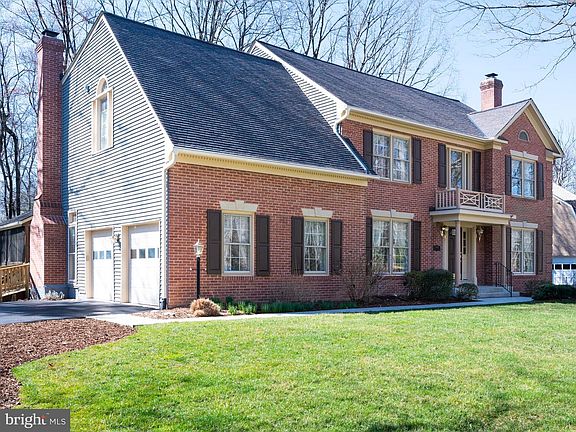 2nd image of 10107 Homar Pond Dr