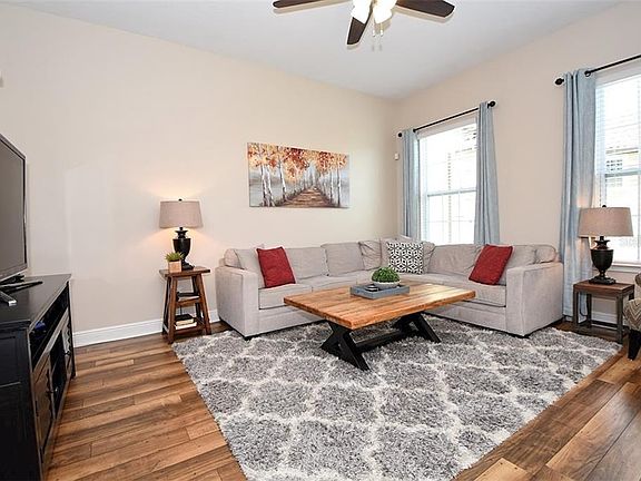 5th image of 1616 Lobelia Dr