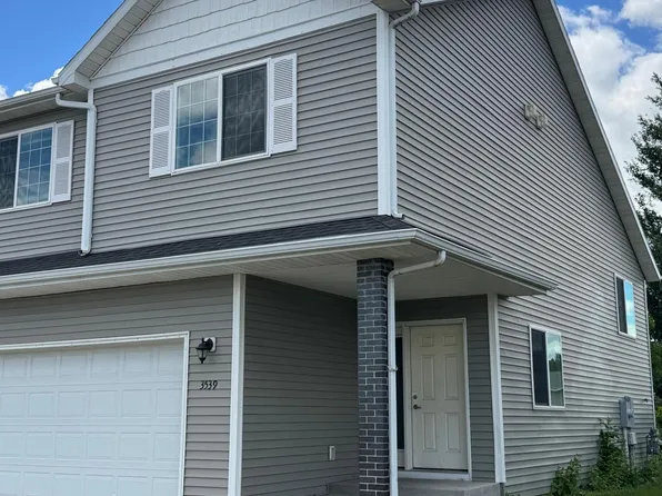 3539 15th St S, Moorhead, MN 56560