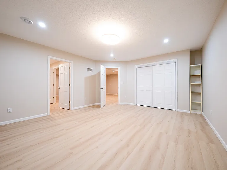 15640 17th Pl N — Photo 36