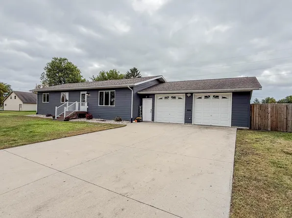 1806 Kansas Ave, Benson, MN 56215