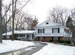 5060 Forest Way, Bloomfield Hills, MI 48302