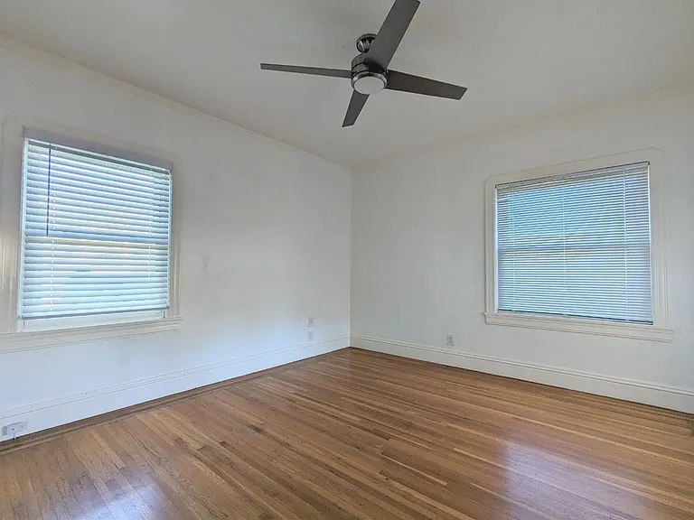 4736 Meldon Ave — Photo 8