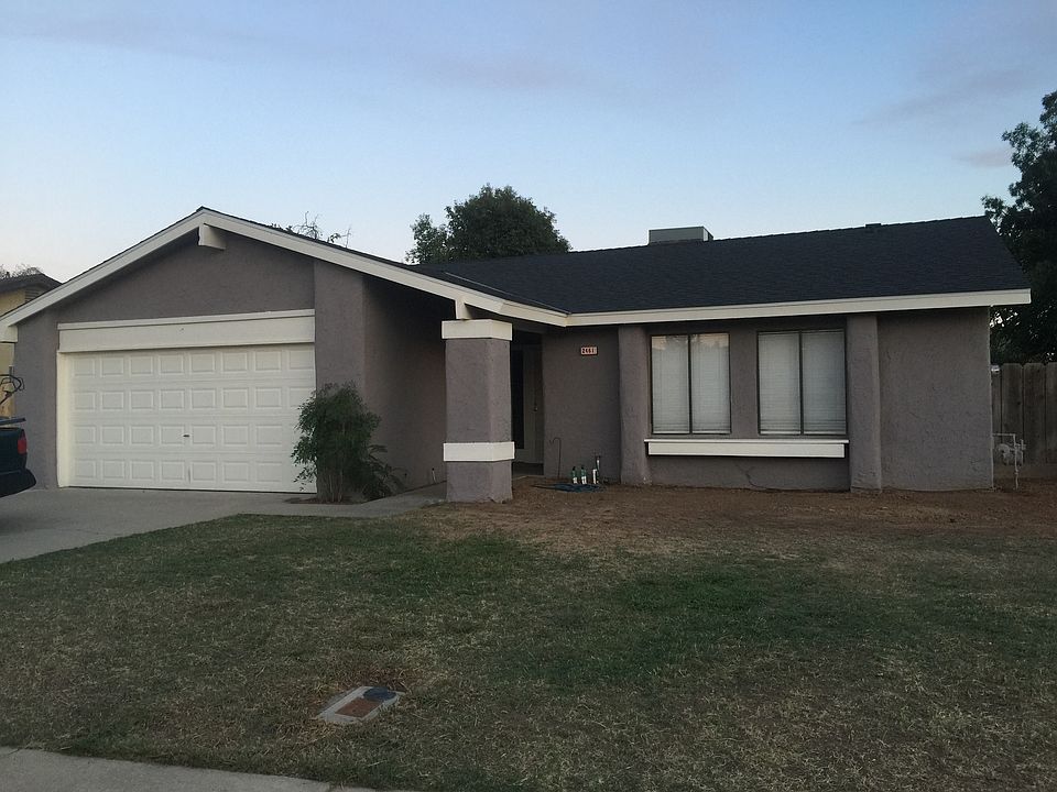 2nd image of 2461 4th St