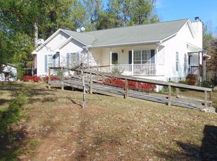 3938 Old Jollystreet Rd, Prosperity, SC 29127