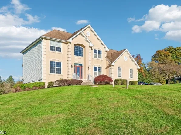 10 Big Top Dr, West Amwell Twp., NJ 08530