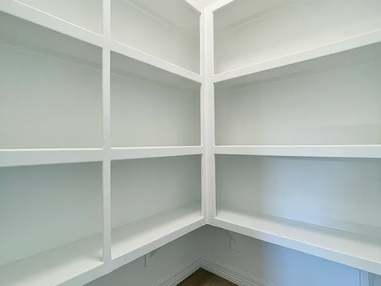 2507 Avenue G — Photo 12
