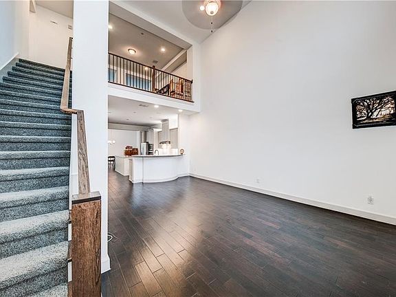 5th image of 8461 Canal St #1