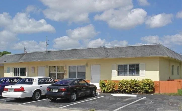 Oriole Estates Sec 8 65-9 — Photo 1