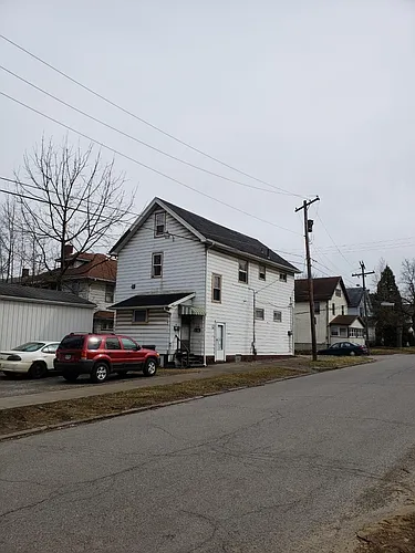 1760 Oakwood Ave #TOP Photo 1 1760 Oakwood Ave #TOP Photo 1