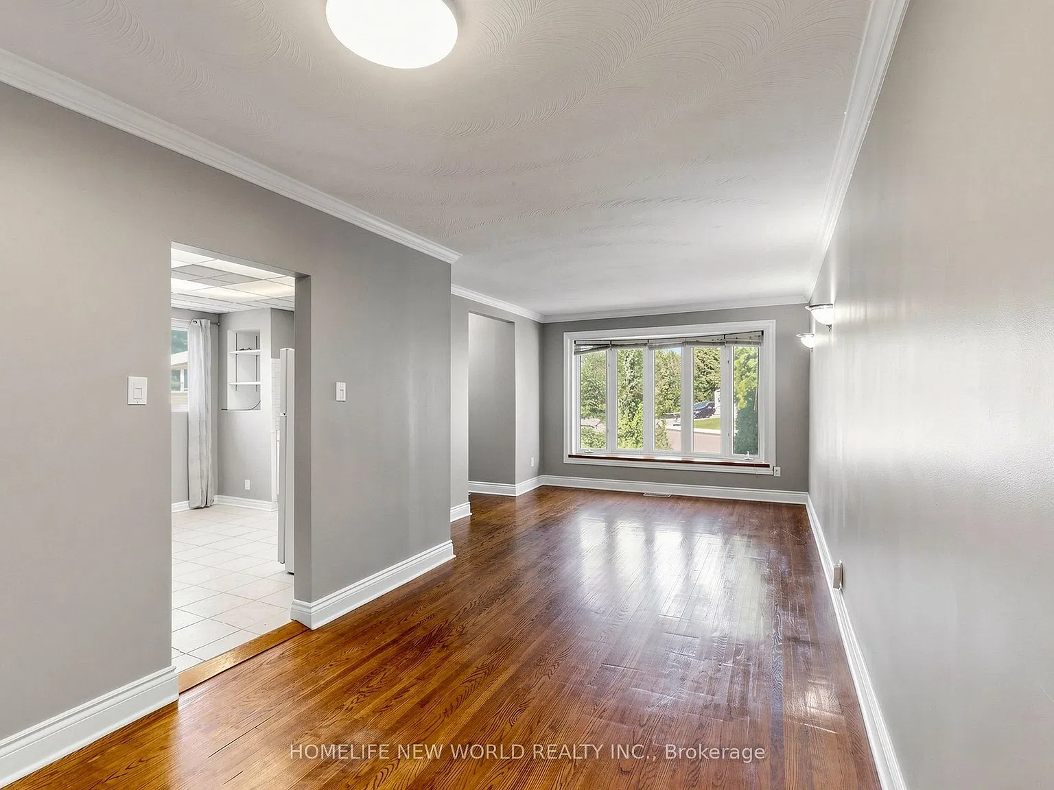 3 bed, $2,580 — Photo 4