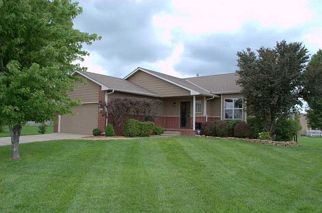 1st image of 1324 W Gambels Ct