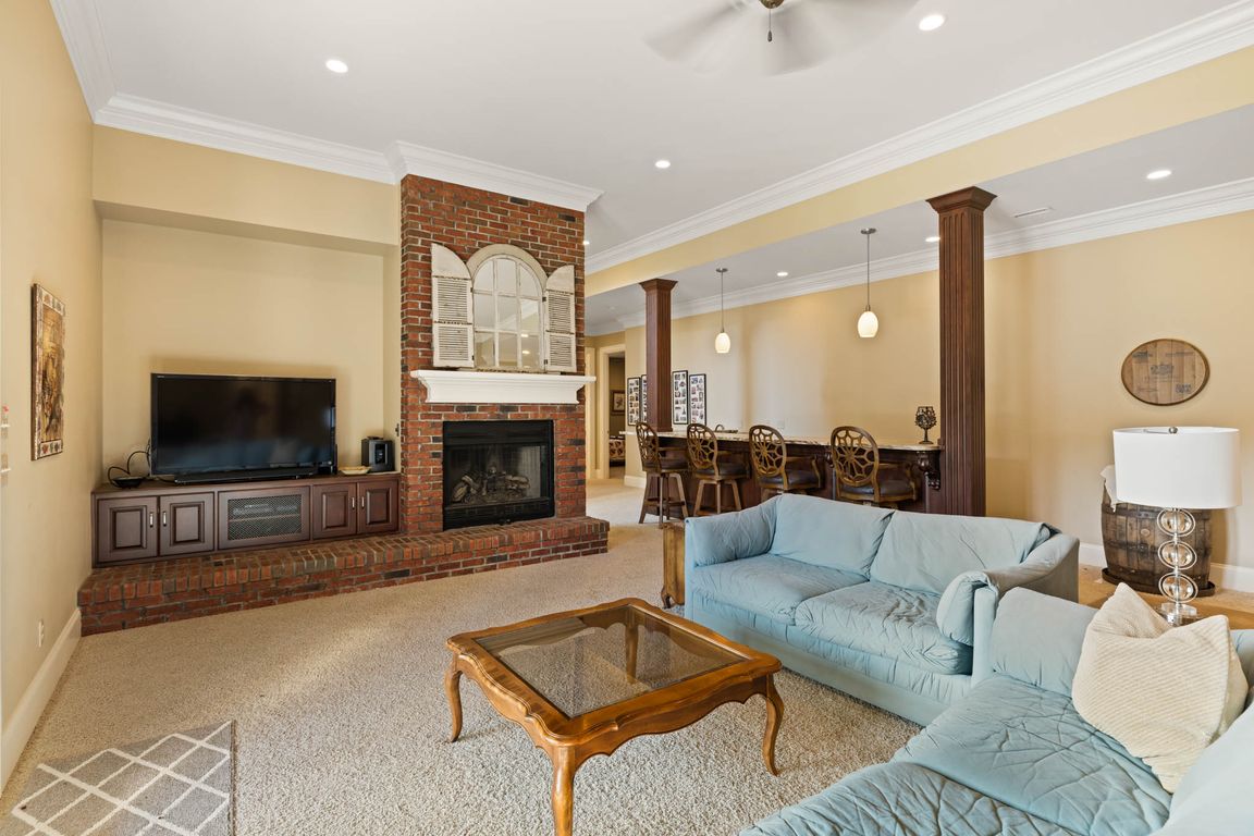 next background image