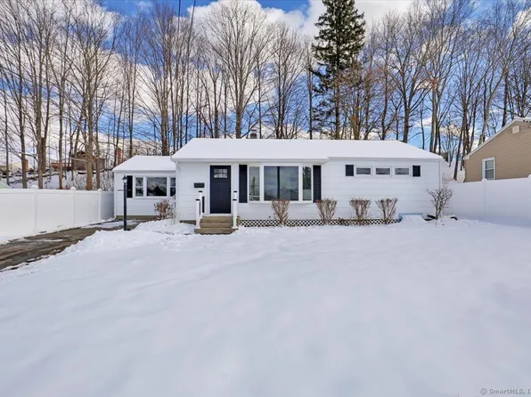 237 Spencer Drive, Middletown, CT 06457