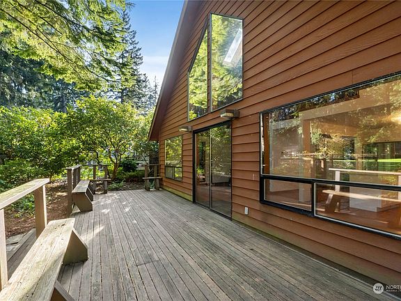 5th image of 10805 Pioneer Drive