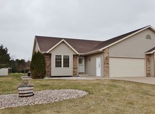 1143 Rogers Dr, Plover, WI 54467