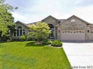 2712 Tartan Way, Springfield, IL 62711