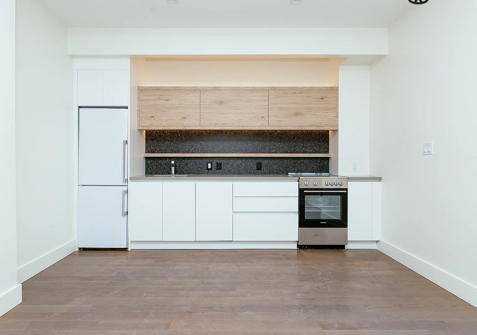 1068 Fulton Street — Photo 4