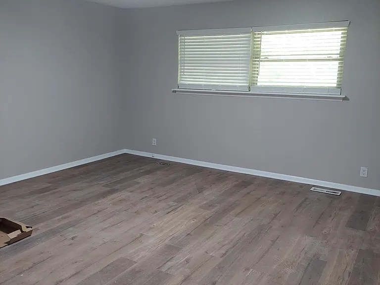 7515 S 68th East Pl — Photo 22