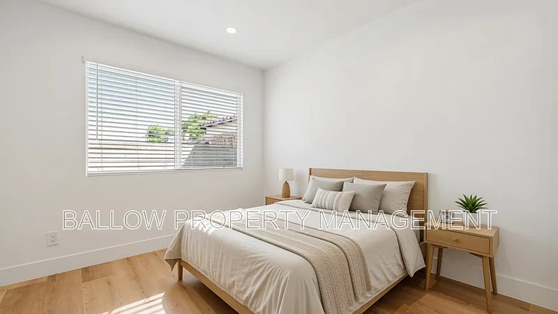 1 bed, 1.0 bath, 446 sqft, $2,050 — Photo 4
